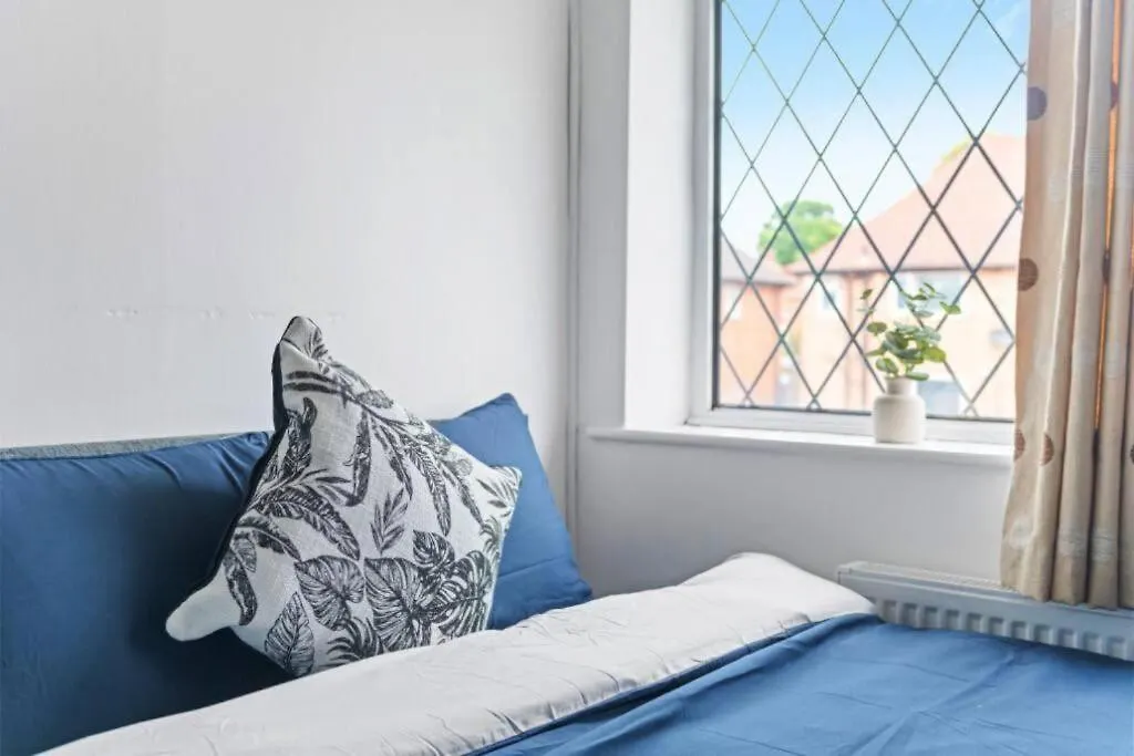 Holiday home Bright And Cozy 3-Br Home Perfect For Your Escape Nottingham