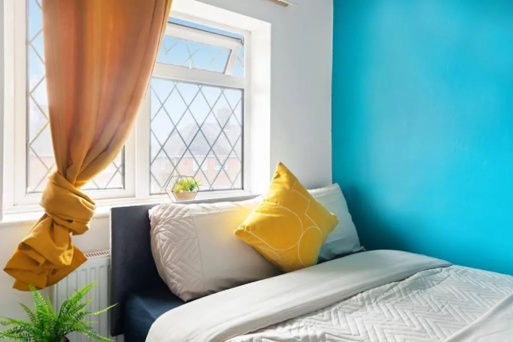 Bright And Cozy 3-Br Home Perfect For Your Escape Nottingham 0*,  United Kingdom
